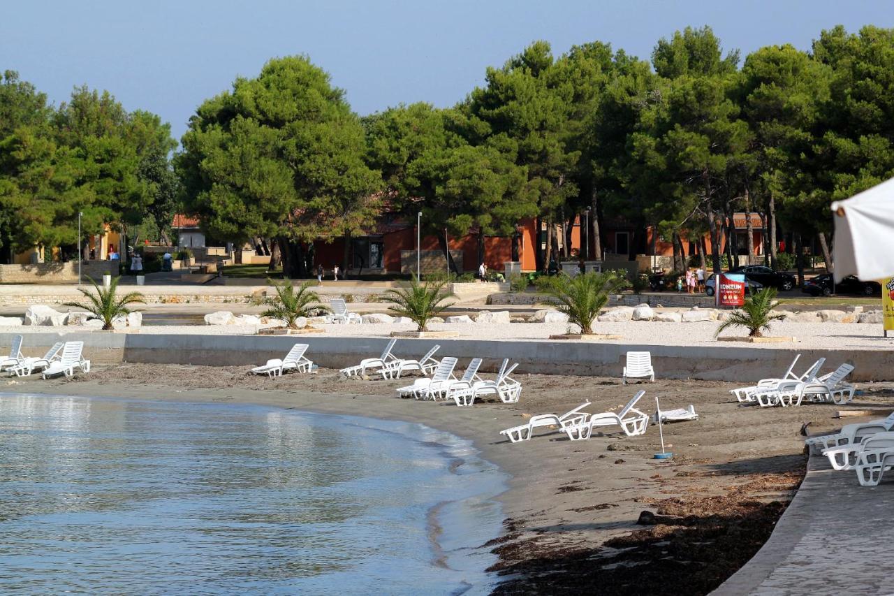 Apartment Umag 6992A Bagian luar foto