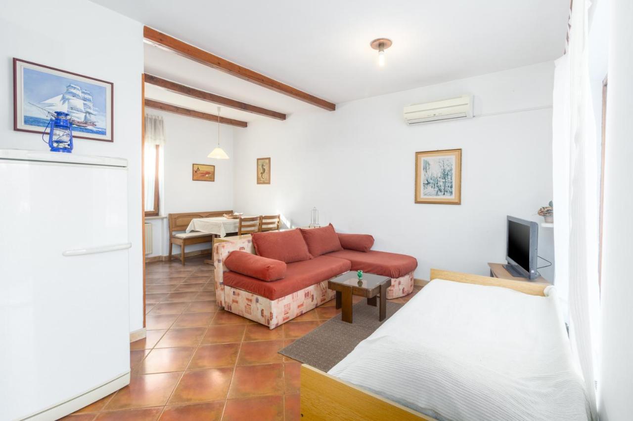 Apartment Umag 6992A Bagian luar foto